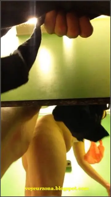 Germany pool cabin 7 (sex)